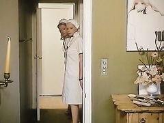 Французские медсестры соблазняют пациентов в больнице